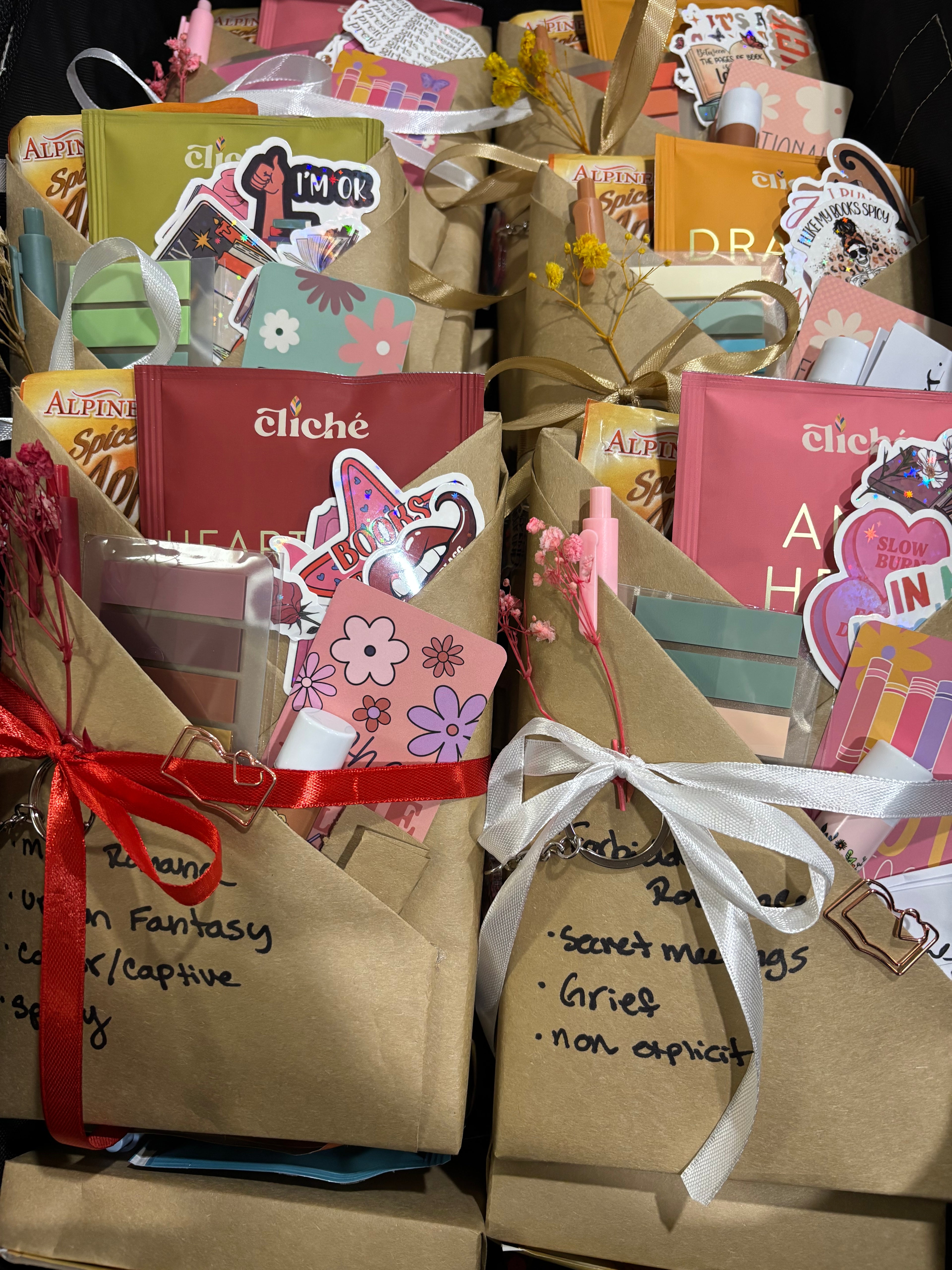 Blind Date With a Book | Contemporary (Online)
